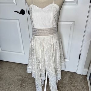 Venus White Size 12 Zip Sweetheart Kerchief Lace Dress Spaghetti Strap Shear A